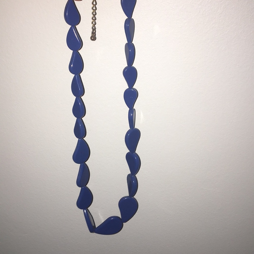 Blue teardrops necklace